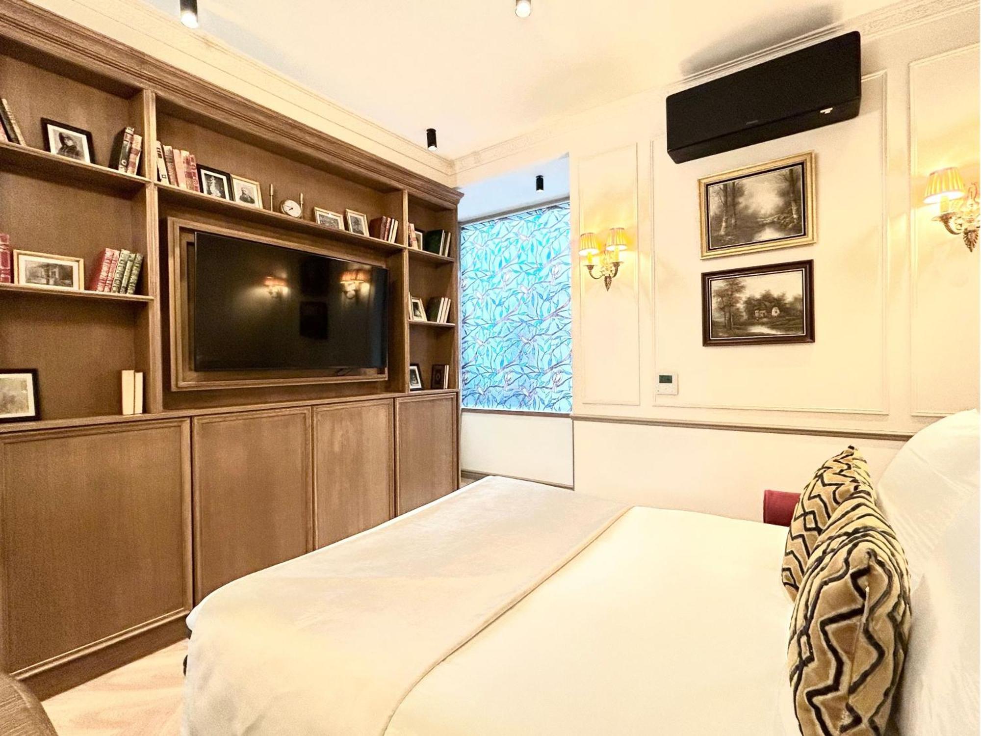 Merveil - Signature - Tour Eiffel - Bourgogne Apartment Paris
